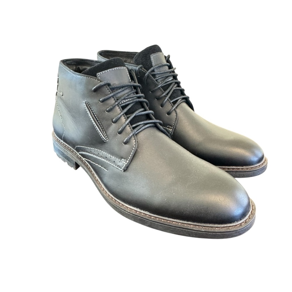 Arkbird black leather Chuka boots men’s size 12